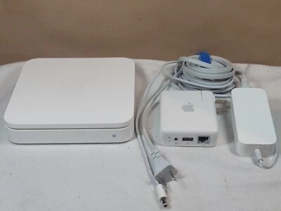 Apple AirPort Extreme Base Station A1408 & Airport Express Base Station A1084 - Image 1 of 4
