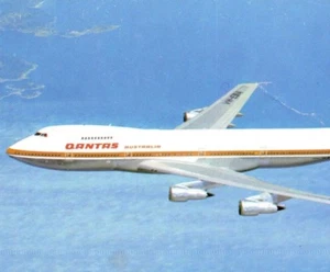 Postal de colección Qantas Airways Boeing 747B Australia avión de pasajeros de fuselaje ancho - Imagen 1 de 3