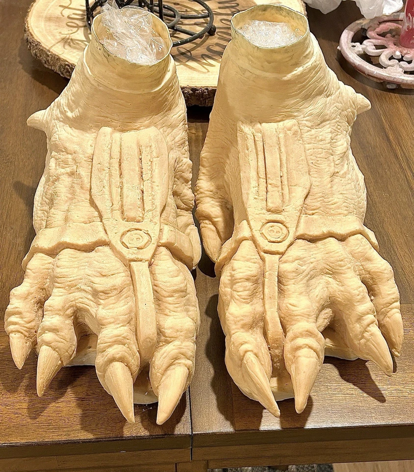 Lifesize Predator Mask Prop Alien Feet Original Molds - Image 1 of 4