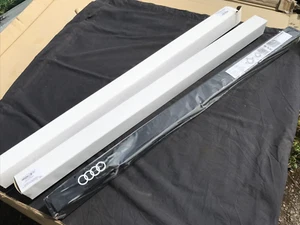 2 x AUDI LUGGAGE COMPARTMENT DIVIDER TIDY SEPARATOR 8U0017238 ORGANISER - Picture 1 of 6