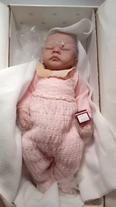 NIB Ashton Drake So Truly Real Welcome Home Baby Emily Doll Linda Webb Newborn - Picture 1 of 8