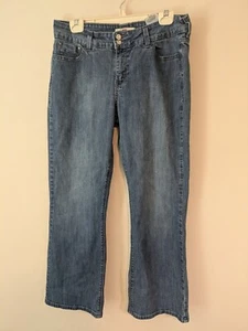 Levi's 526 Slender Boot Cut Jeans Women's Sz 12S - Picture 1 of 6