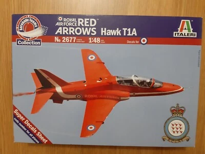 ITALERI 1:48 KIT AEREO PLANE RED ARROWS HAWK 2677 - Immagine 1 di 3