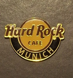Hard Rock Cafe Munich Magnet Gold Classic Logo NEW Rare Collectible Germany - Picture 1 of 2