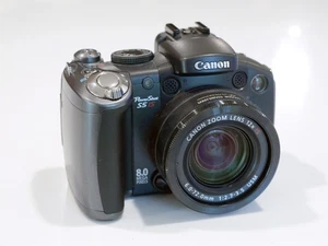 Canon Powershot S5IS 12X Power Zoom with Image Stabilization-8 Megapixels - Picture 1 of 14