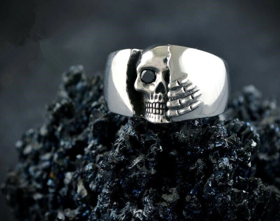 Anillo de motociclista de moda gótico para hombre 20 piezas de moda joyería de aleación para hombre Foto 1 de 4