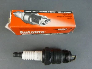 Autolite 5125 Copper Core Spark Plug - NEW Surplus! - Picture 1 of 7