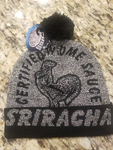 Sriracha Hot Sauce Logo Hahn Strick Beanie Bommelmütze Kappe schwarz neu mit Etikett, Einheitsgröße - Bild 1 von 3