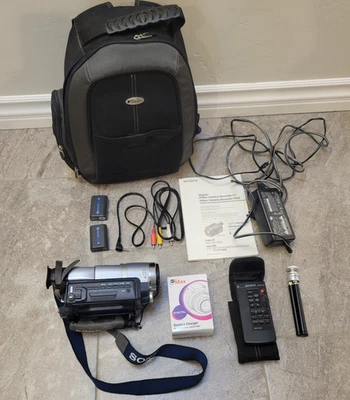 vtg Sony DCR-TRV140E Digital8 Tape Digital Video Camera HANDYCAM Full Working - Image 1 of 4