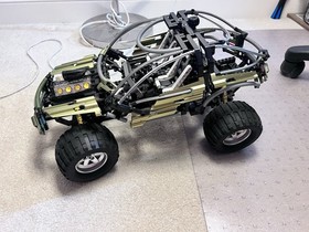 LEGO Technic 8466 Off-Roader Motorized Vehicle Car Model, Large Tires