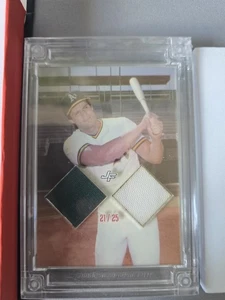 Mark McGwire Jersey Fusion uniform 1986 Commemorative Patch Oakland A's 21/25 - Picture 1 of 5
