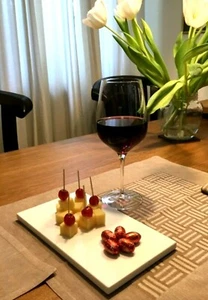 Geschenk Idee, Frühstück & Abendbrot Brettchen aus Corian weiß 4 Personen - Bild 1 von 4