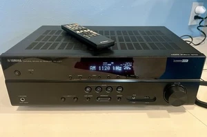 Yamaha RX-V377 4K Ultra 5.1 Channel Home Theater HDMI AV Receiver Remote Bundle - Picture 1 of 11