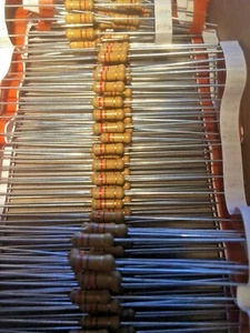 NOS Draloric resistor LCA0411 820R 820 Ohms 10 PCS - Picture 1 of 2
