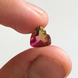 Turmalina bicolor de 2,30 quilates, piedra preciosa doblete de turmalina bicolor de alta calidad - Imagen 1 de 4