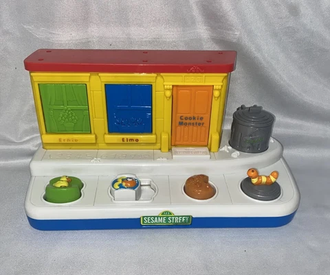 Sesame Street Workshop Pop Up Toy Poppin Pals Musical Singing 2004 Mattel WORKS Cover