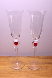 Valentinstag Rot Herz Geriffelt Sekt Weingläser 2er Set von Ambiance - Bild 1 von 5