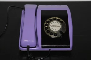 Telefono Sip Fisso Vintage Viola disco rotella anni 70 restaurato Non Testato - Zdjęcie 1 z 20