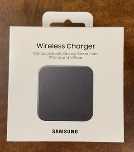 Caricabatteria wireless Samsung 9 W per Galaxy telefono Buds iPhone AirPods EP-P1300TBEVZW - Foto 1 di 4