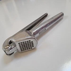 Vintage~ Aluminum Garlic Press~ Made in Italy ~ Unbranded~ 6” - Picture 1 of 11