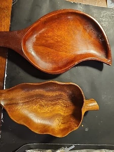 2 Wood serving bowls Hale Keoki  Monkey pod leaf   Hawaii (588) - Picture 1 of 5