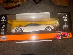 Christmas pearl white/black Braha Huayra R/C scale 1:14 Pagani doors open. - Picture 1 of 16