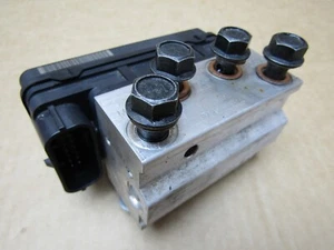 Royal Enfield Himalayan 410 E5 2021 631 miles ABS pump control module (9248) - Picture 1 of 6