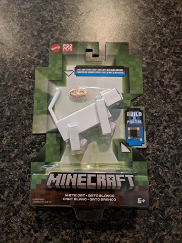 Minecraft Build-A-Portal White Cat Action Figure Cover