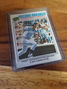 1977 O-PEE-CHEE - OPC - MLB - Baseball - RECORD BREAKER - George Brett # 261 