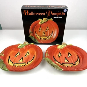 Susan Winget Ceramic Halloween Pumpkin Plate Candy Dishe 8"  Set of 2 - Picture 1 of 7