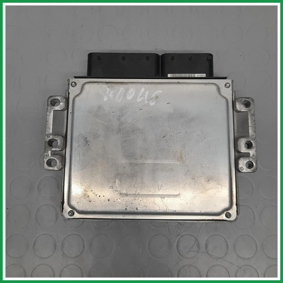 Centralina Iniezione Delphi DCM3.7AP Ssangyong Korando III 6715400032 2011   - Immagine 1 di 4