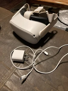 Meta Oculus Quest 2 VR 128GB Virtual Reality Headset Only TESTED - Picture 1 of 12