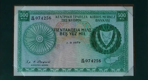 Cypros 500 mil  1979  UNC Cover