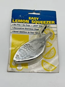 The Bakertowne Co. Stainless Steel Fish Shaped Easy Lemon Squeezer NIP - Picture 1 of 4
