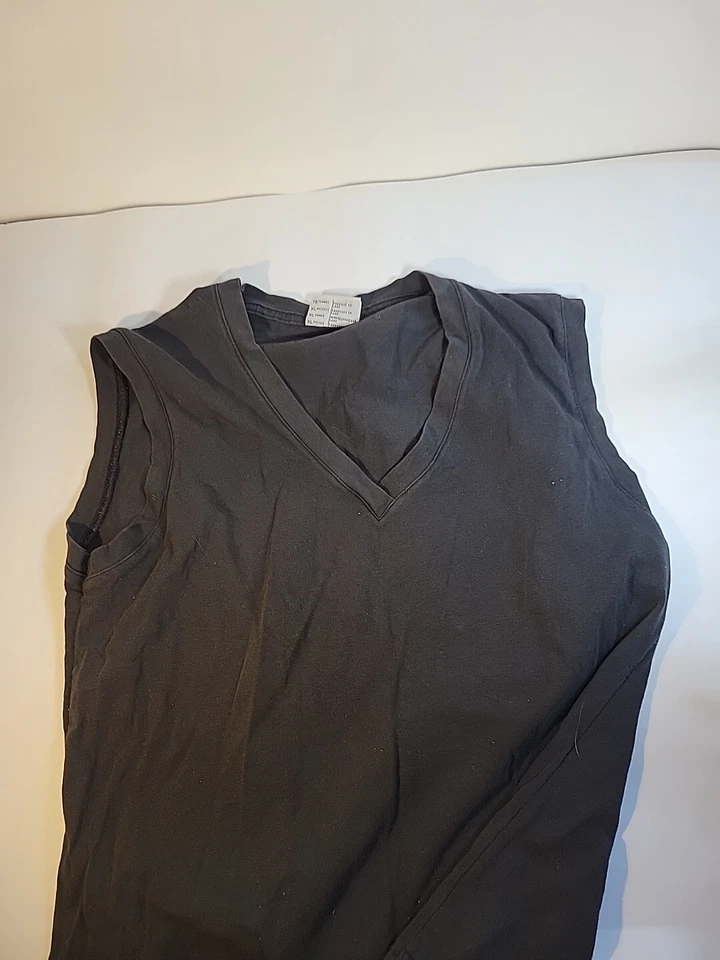 Camiseta sin mangas Columbia negra con cuello en V para mujer talla L Foto 1 de 4