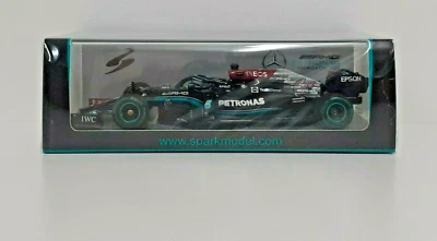 SPARK 1:43 MODELLINO AUTO F1 FORMULA 1 MERCEDES AMG W12 HAMILTON RUSSIAN GP 2021 - Immagine 1 di 4