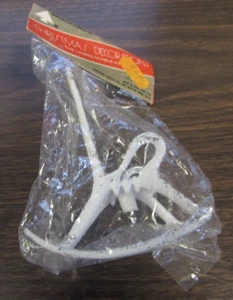 VINTAGE - ROCKING CHAIR ORNAMENT (DECORATION) - UNOPENED - Picture 1 of 3