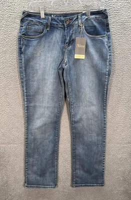 Natural Reflections Jeans Womens 6 Petite Blue Classic Fit Straight Leg NEW - Image 1 of 4