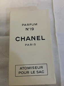 CHANEL NR. 19 PARFÜM ATOMISEUR 6 ML - NACHFÜLLBAR SEHR EDEL - VINTAGE  IN OVP - Bild 1 von 5