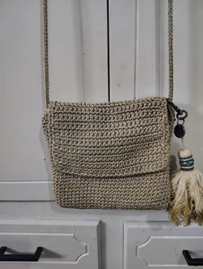 The SAK Beige Woven Crochet Crossbody Shoulder Bag Boho Small Tassel Charm - Picture 1 of 7