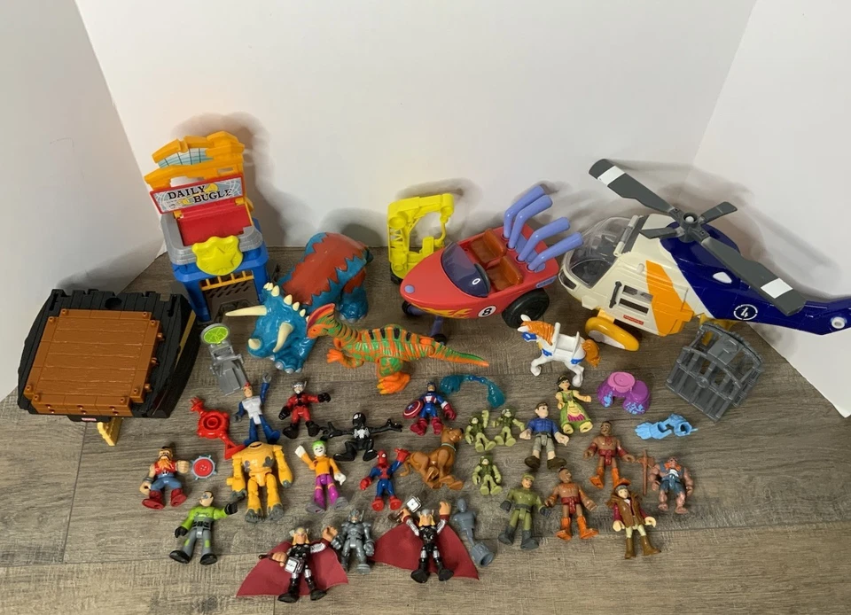 Imaginext Marvel Caveman Bob Esponja Fondo de Bikini Fisher Price Conjunto de Helicóptero Foto 1 de 4