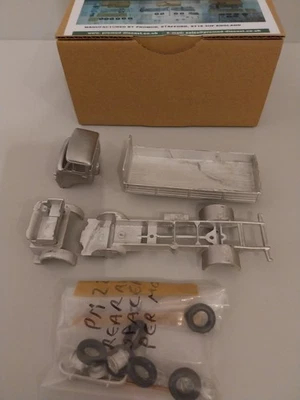 Promod Truck Kits 1/50th Scale Ford D Series Dropside Mark 1 or 2 versionsPRK063 — 第 1/3 张图片