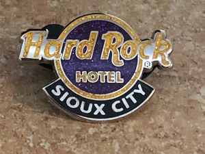 Hard Rock Cafe Hotel Pin Souix City - Picture 1 of 1