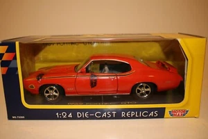 MotorMax 1969 Pontiac GTO Judge Diecast 1/24 Scale Orange - Picture 1 of 8