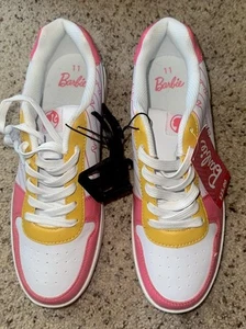 Neue Damen Barbie Sneaker Größe 11 ohne Karton - Bild 1 von 8