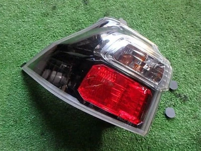 HONDA Step Wagon 2007 DBA-RG2 Left Tail Light 33550SLJJ51 [Used] [PA83625139] - Image 1 of 4