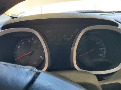 Used Speedometer Gauge fits: 2017 Chevrolet Equinox US market w/o lane departure - Изображение 1 из 4