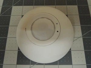 Leviton ODC04-IO PIR Infrarot Deckenbelegungssensor - selbsteinstellbar - 450sf - Bild 1 von 15