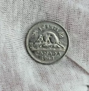 1963 5C Canada 5 Cents Nickel Circulated - Picture 1 of 2
