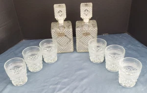 Paar strukturierte quadratische geschliffene Kristallglas Karaffen mit 6 passenden Gläsern - Bild 1 von 8